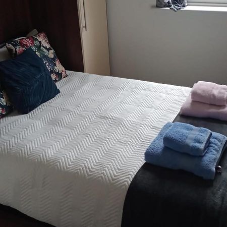 Notting Hill Next Door Bedroom In The Share Flat London Kültér fotó